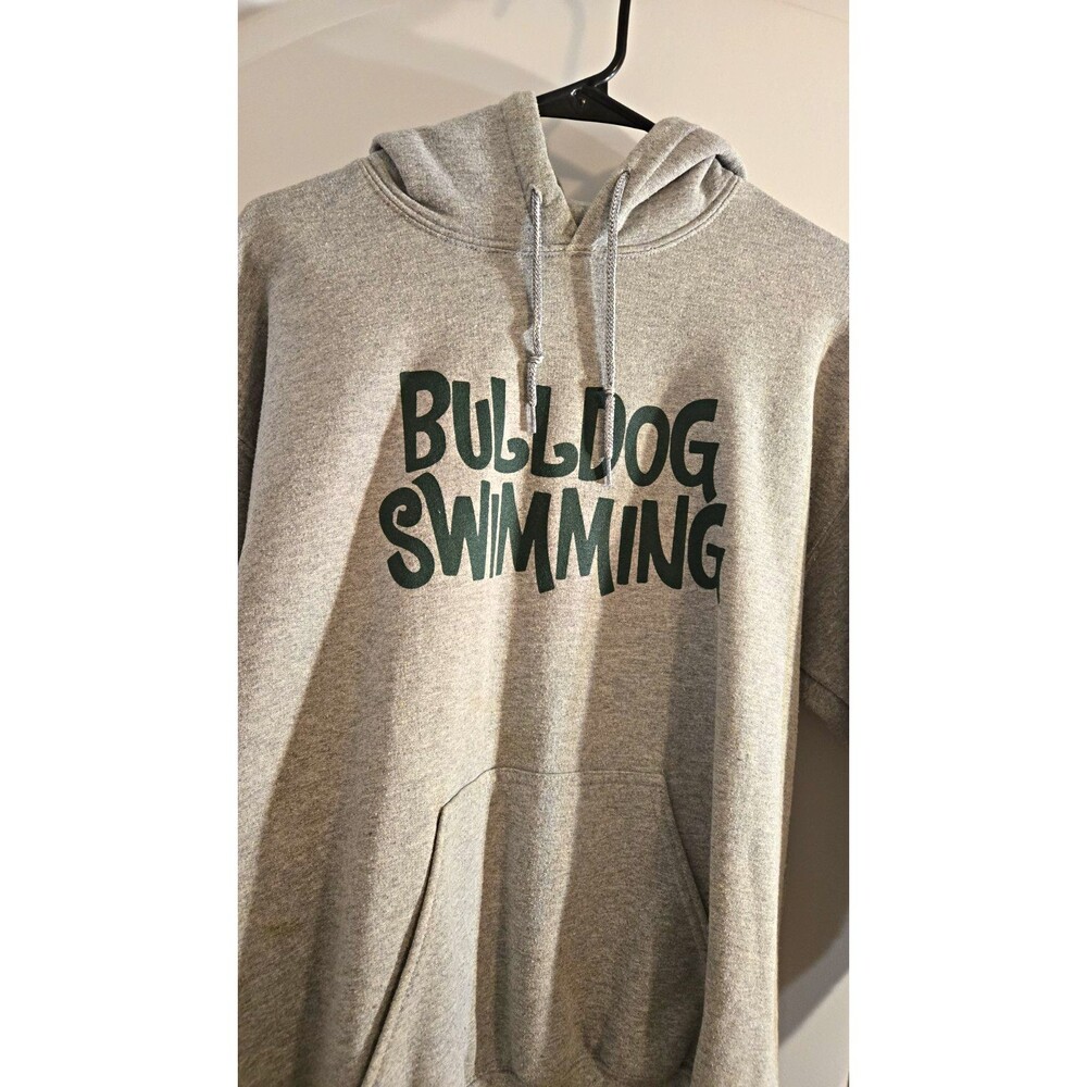 Gildan DryBlend Men’s M Gray Pullover Fleece Hoodie Pockets Bulldog Swimming